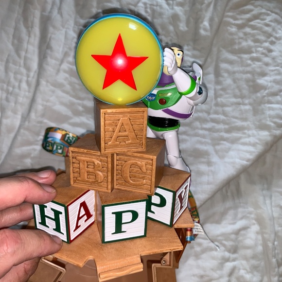 Pixar Toy Story Woody & Buzz Popcorn Bucket - Collector’s Edition - Picture 4 of 9